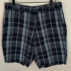 Men’s Apt 9 Black Plaid Cargo Shorts 36